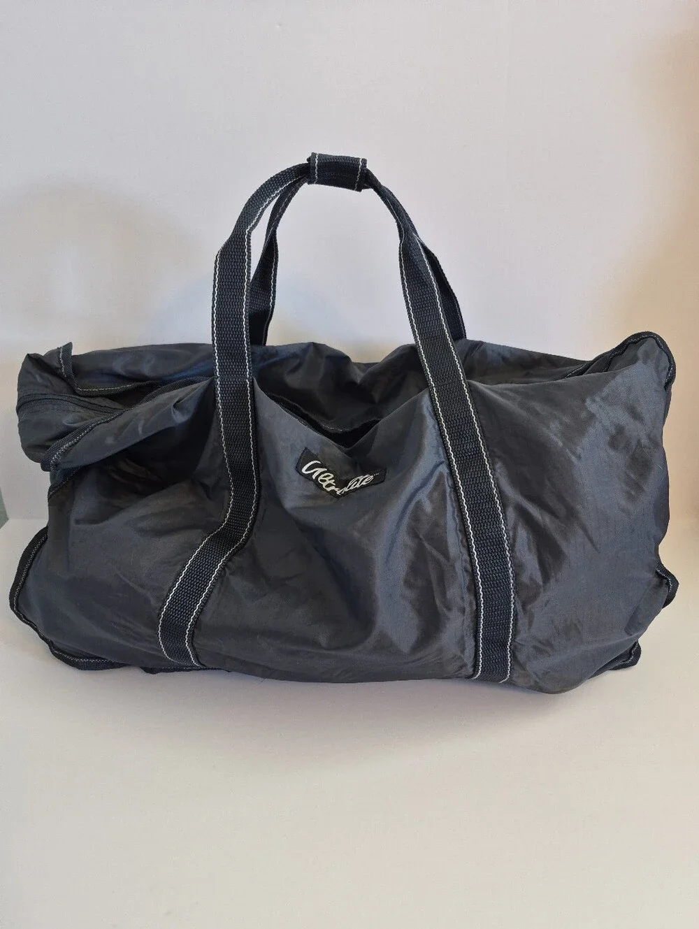 Ultralite Duffle Bag Smokey Blue Zip 15x22 Inch